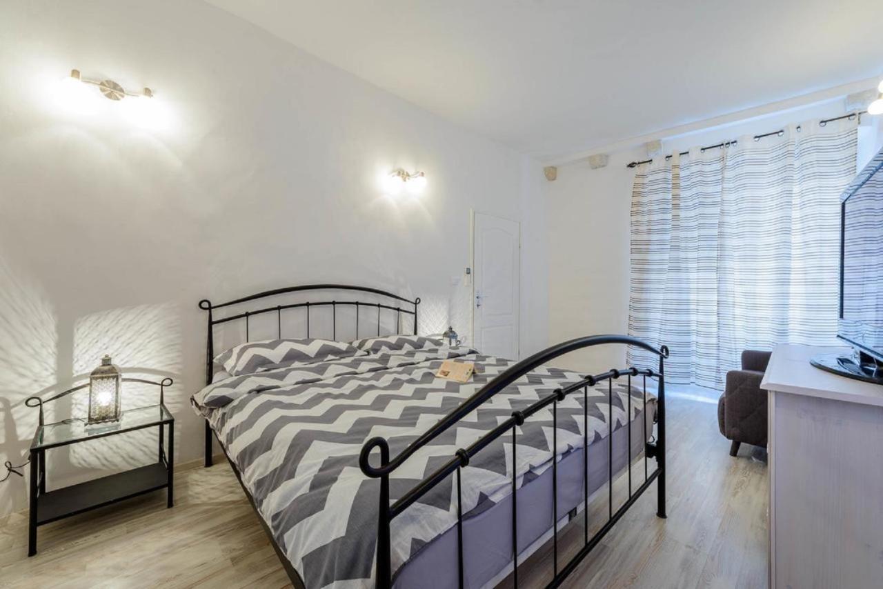 Apartments And Room Le Petit Nono Dubrovnik Eksteriør bilde